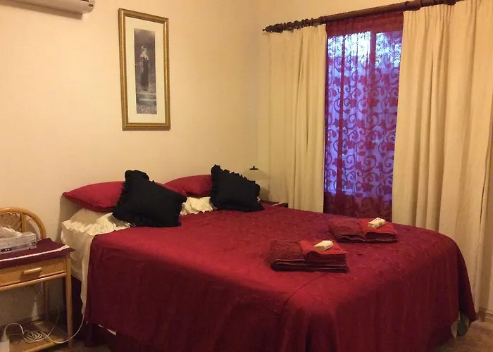 Enderslie House Bed & Breakfast