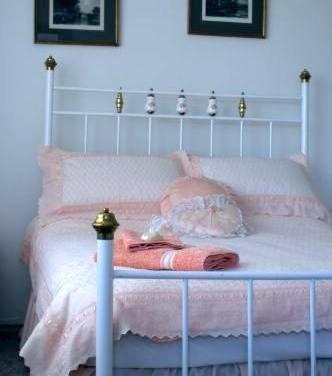 Enderslie House Bed & Breakfast 4*